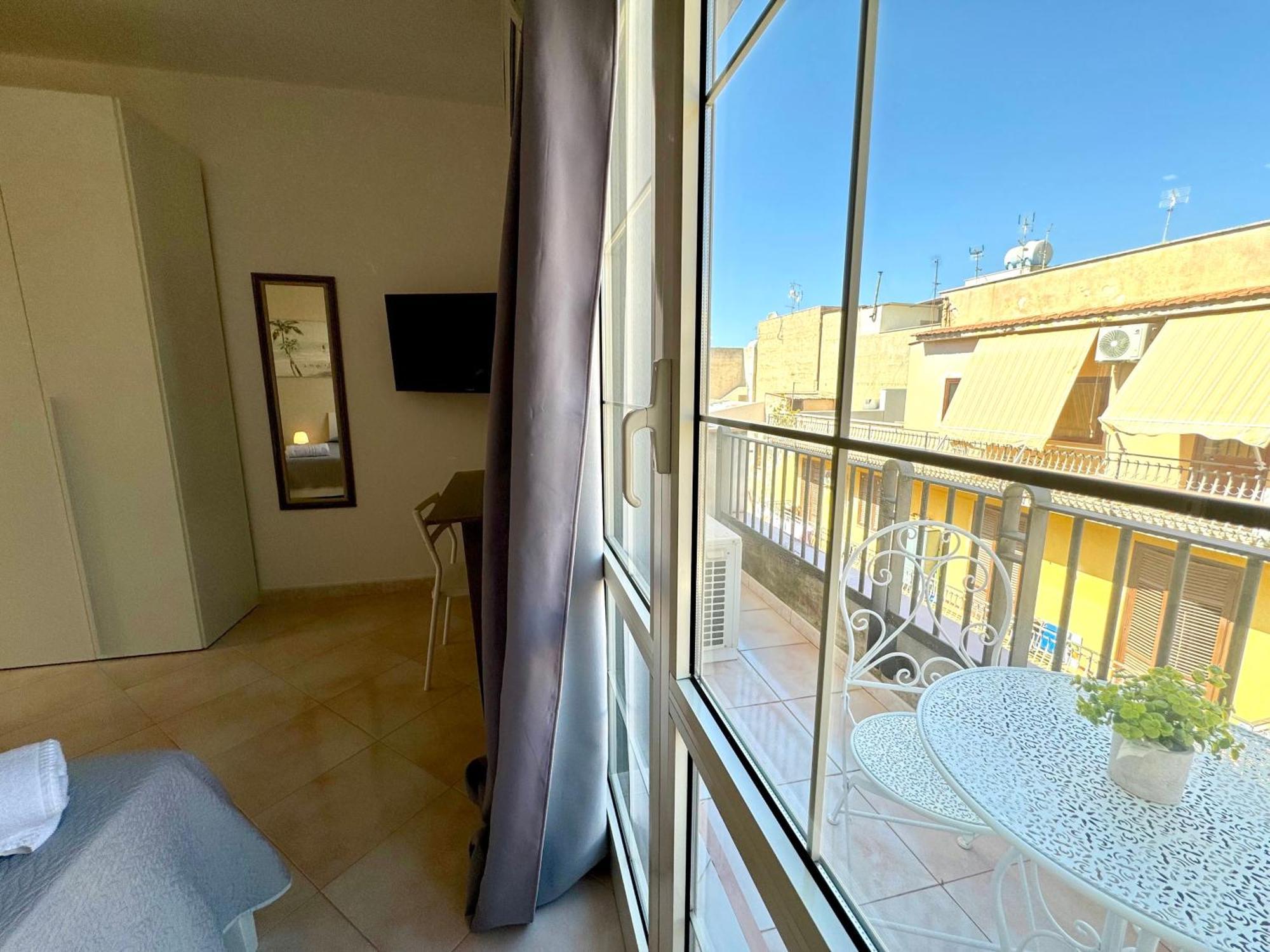 B&B Blue Terrasini Εξωτερικό φωτογραφία